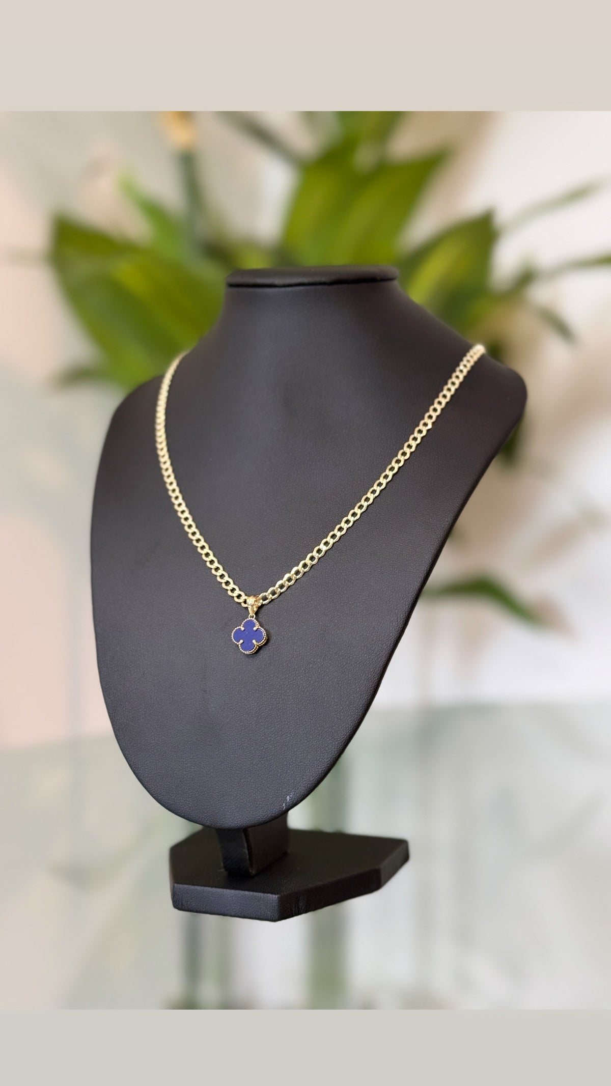 14K Gold Blue Clover w cubana Chain